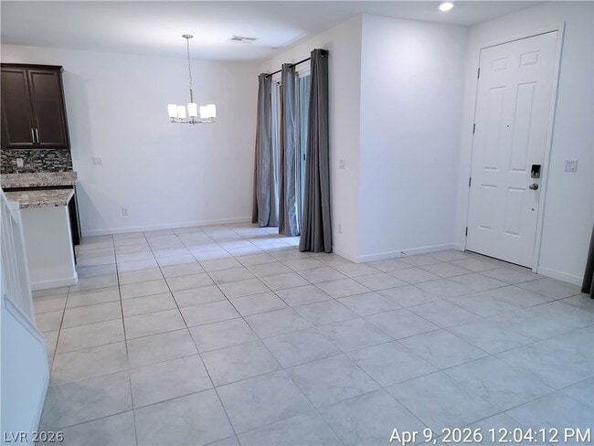 Building Photo - 965 Nevada State Dr