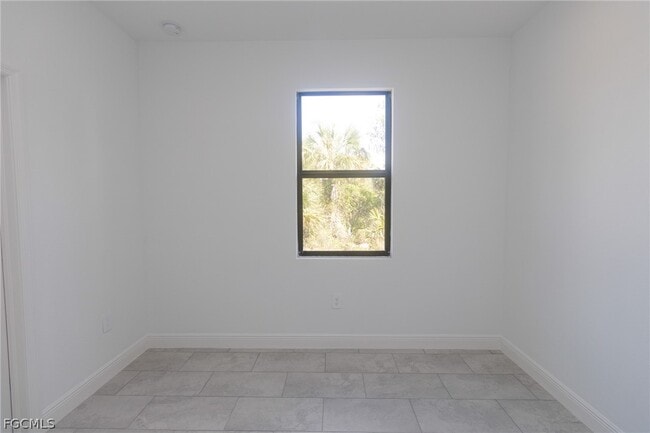 Building Photo - 9041 Lamkin Cir