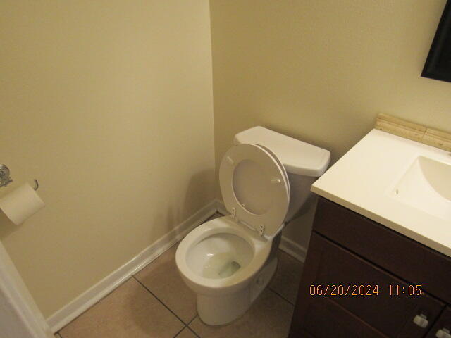 Building Photo - 705 Terrance Ct