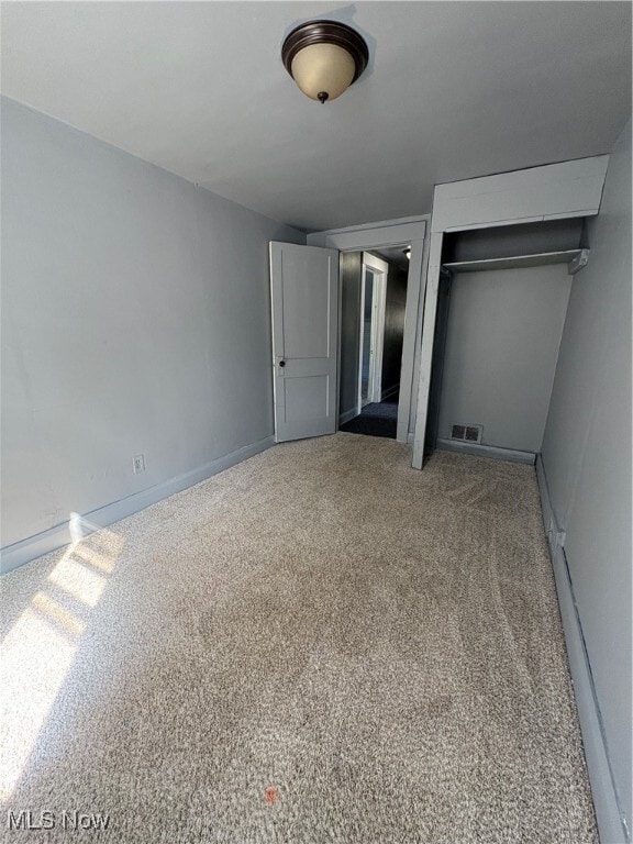 Building Photo - 826 Roxbury Ave