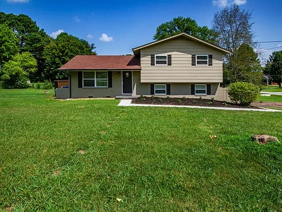 Building Photo - 11001 Roane Dr