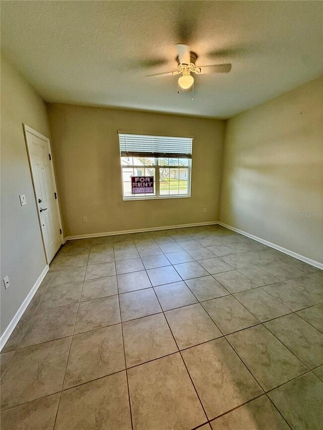 Building Photo - 4526 Tahoe Cir