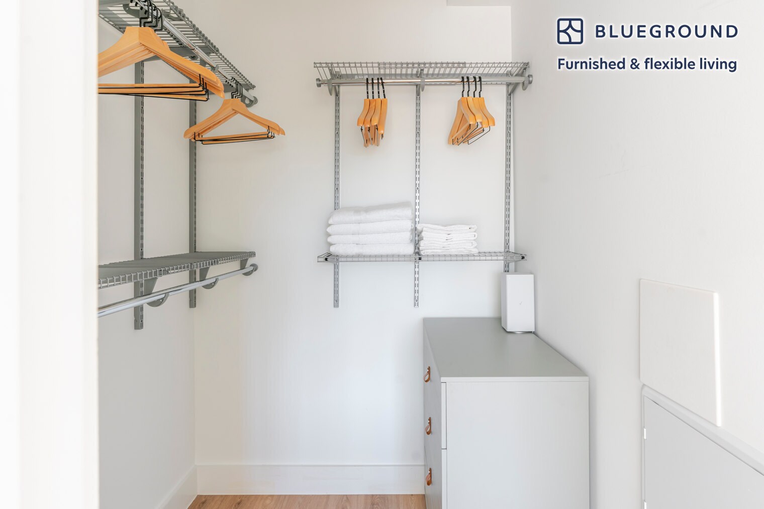 Building Photo - 716 L St SE