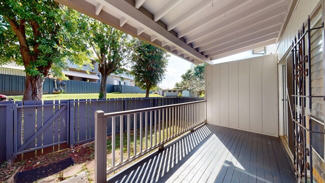 Building Photo - Three-Bedroom Duplex in Aiea.  Pet-Friendl...