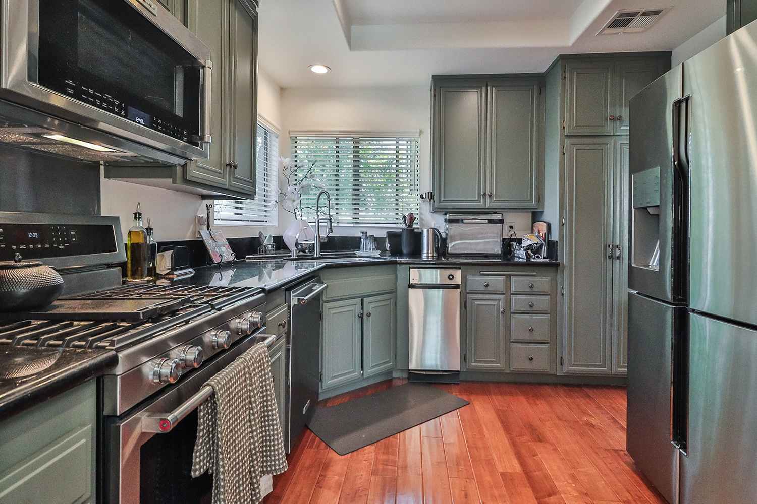 Building Photo - 1243 Clippers Cir