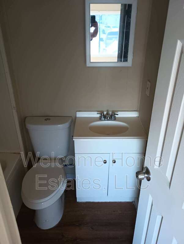 Building Photo - 3311 N Flowing Wells Rd