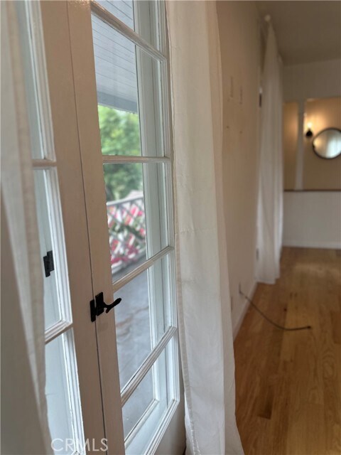 Building Photo - 908 Parkman Ave