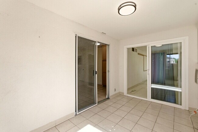 Building Photo - 8319 Santa Clarita St NE