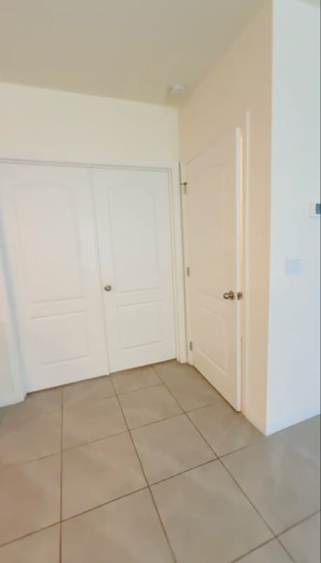 Building Photo - 1763 Post Oak Dr