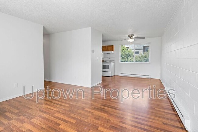 Building Photo - 13000 NW Cornell Rd