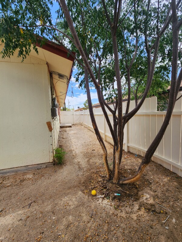 Building Photo - 437 Sunset Hills Dr
