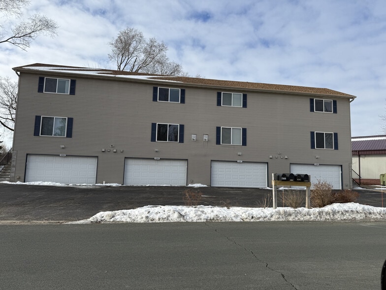 Building Photo - 5293 Manchester Dr