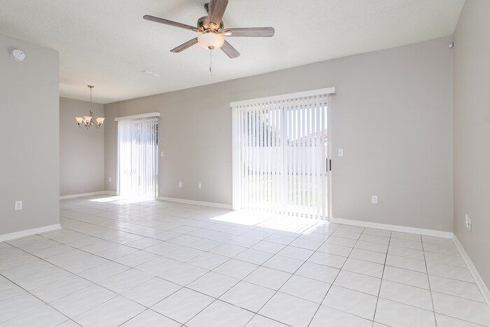 Building Photo - 2344 Cordova Ct