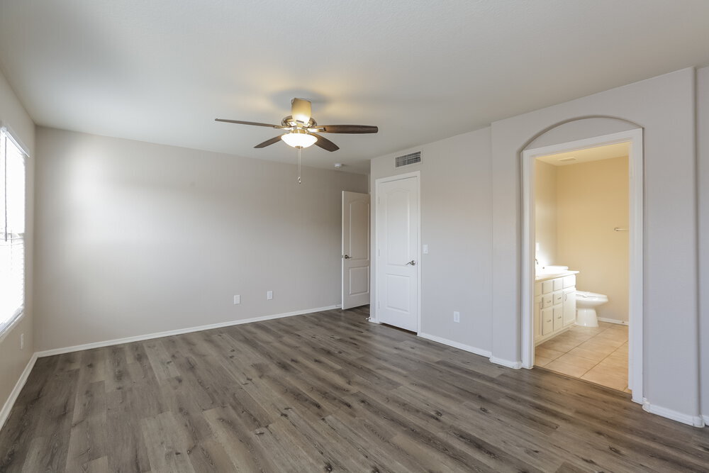 Building Photo - 1901 N 129th Ave