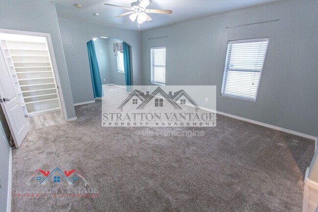 Building Photo - 21748 E Escalante Rd