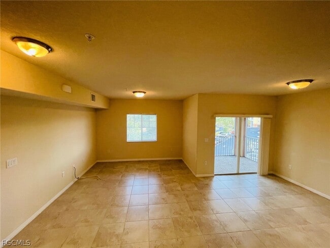 Building Photo - 13160 Bella Casa Cir