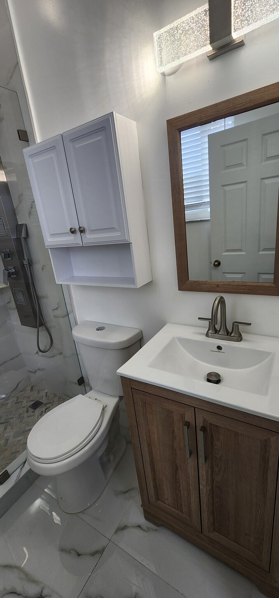 Building Photo - 640 SE 1st St