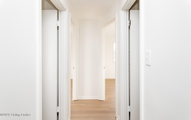 Building Photo - 2428 Weber Ln