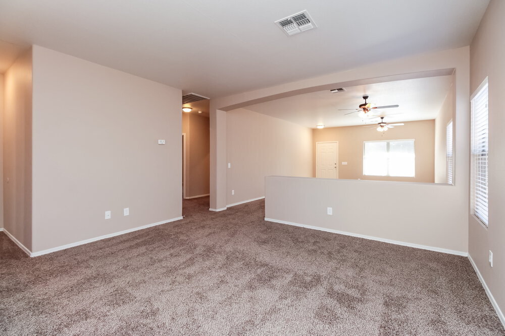 Building Photo - 2924 W Allens Peak Dr