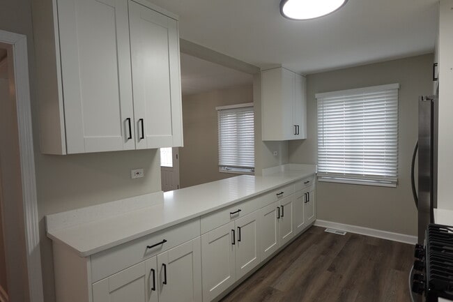 Building Photo - 3118 Martin Ave