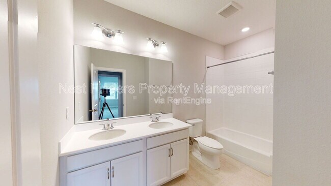 Building Photo - 64 Egan Way