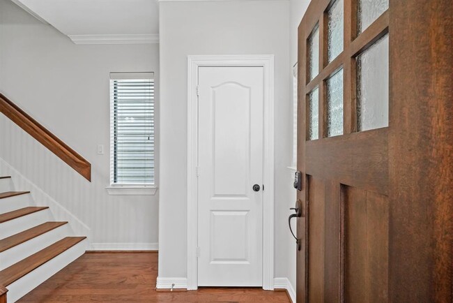 Building Photo - 1846 Woodbend Village Ct