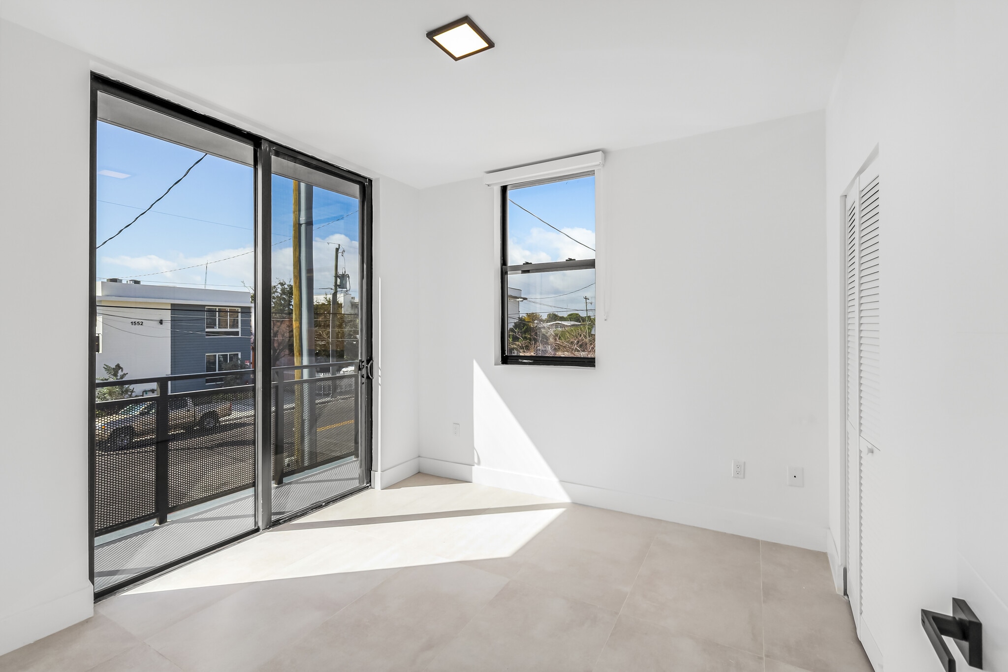 Building Photo - 1547 NW 2nd St