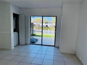 Building Photo - 6970 SW 110th Pl