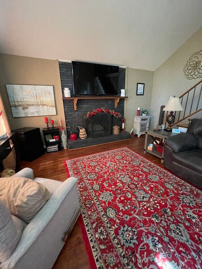 Building Photo - Furnished House at Lake Barkley
