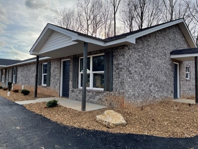 Building Photo - 69 McMurtry Rd