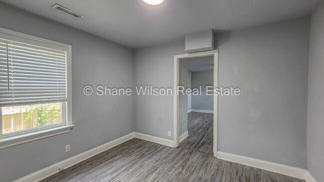 Building Photo - Adorable 3 BR / 2 BA home for lease!