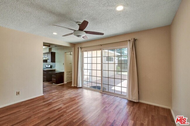 Building Photo - 2511 Castle Heights Ave