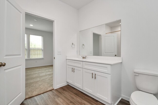 Building Photo - 16150 Elbridge Ct