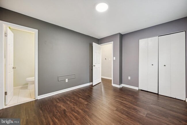 Building Photo - 1229 Ramblewood Dr