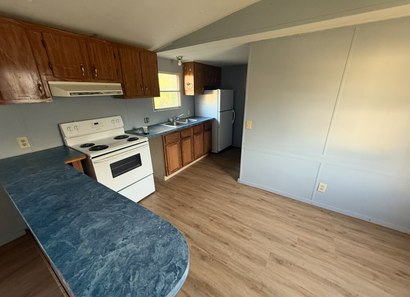 Building Photo - 112 Zelkova road