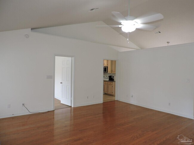 Building Photo - 6340 Summer Lakes Ln