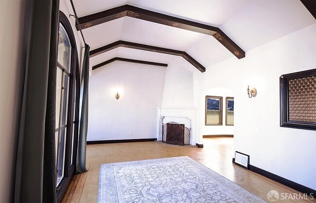 Building Photo - 212 Tocoloma Ave