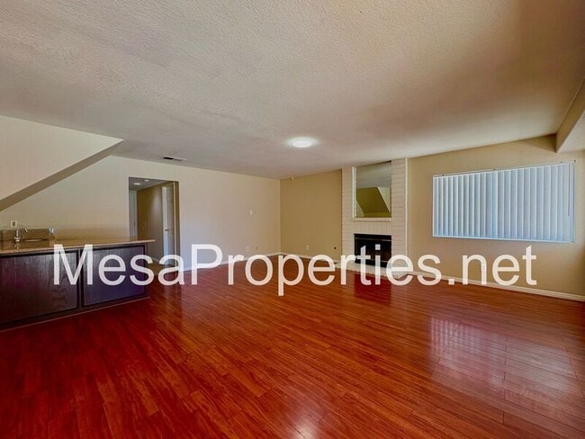 Building Photo - 14383 La Crescenta Ave