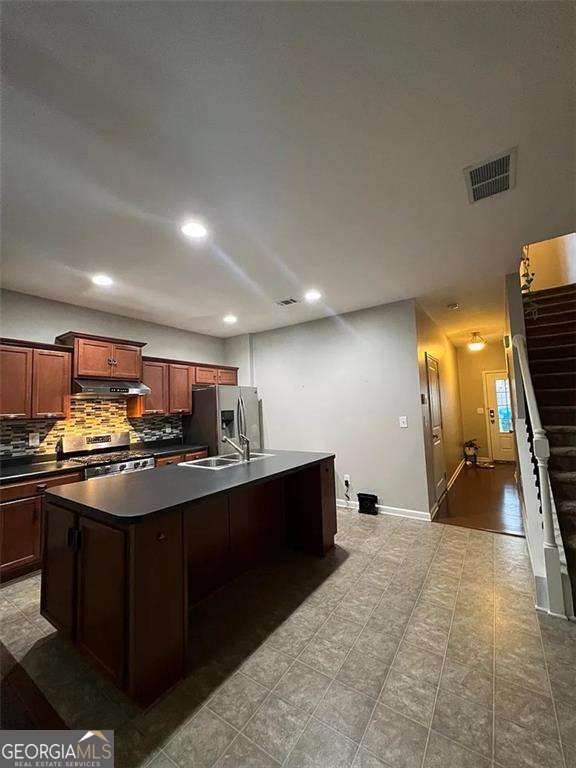 Building Photo - 6996 Kingswood Run Dr