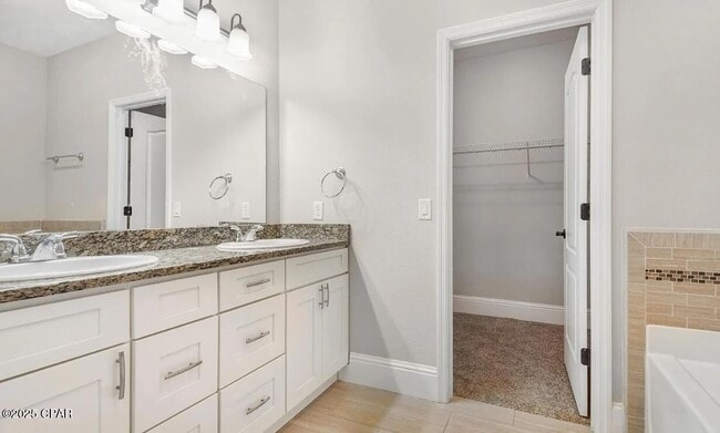 Building Photo - 102 Pura Vida Ct