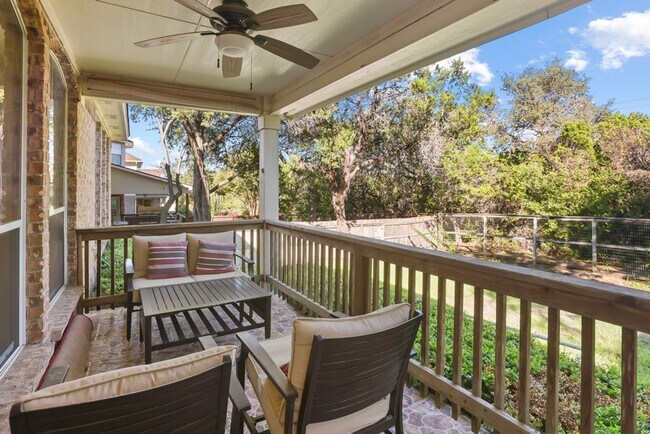 Building Photo - 4 Bedroom/3.5 Bath Rogers Ranch Subdivision
