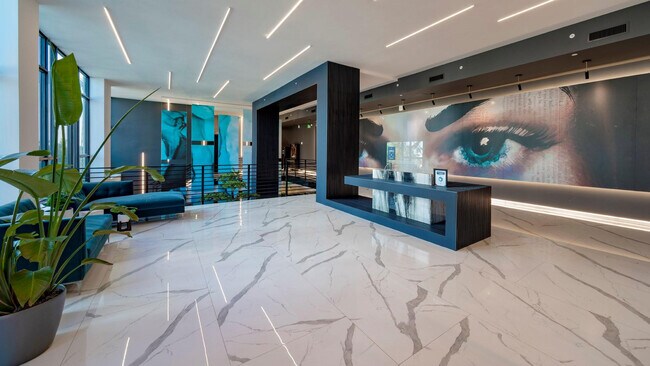 Building Photo - 425-475 E Atlantic Blvd