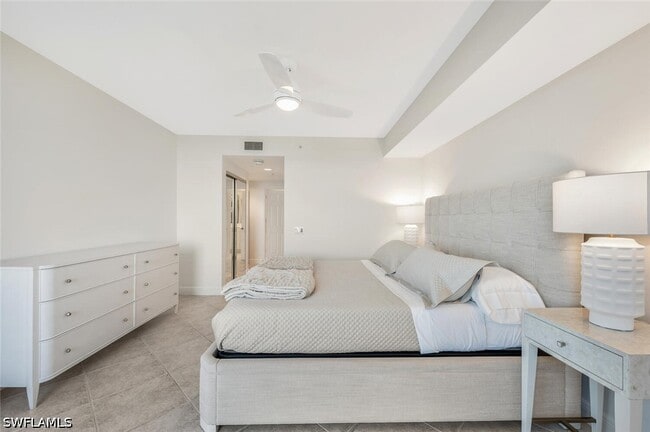 Building Photo - 7225 Pelican Bay Blvd