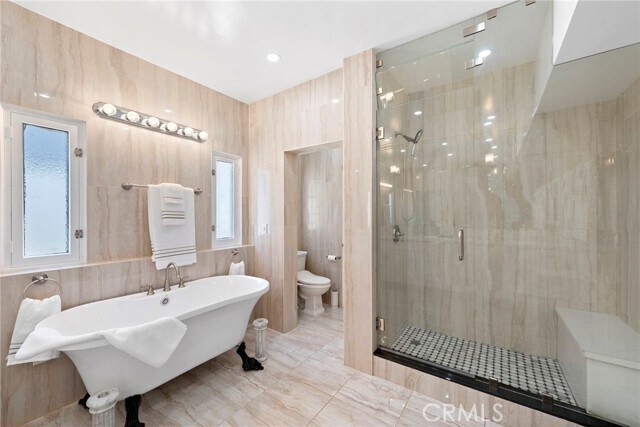 Building Photo - 31877 Circle Dr