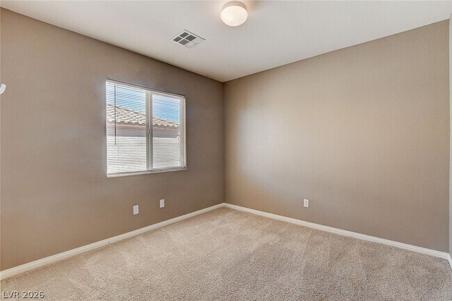 Building Photo - 656 Doubleshot Ln