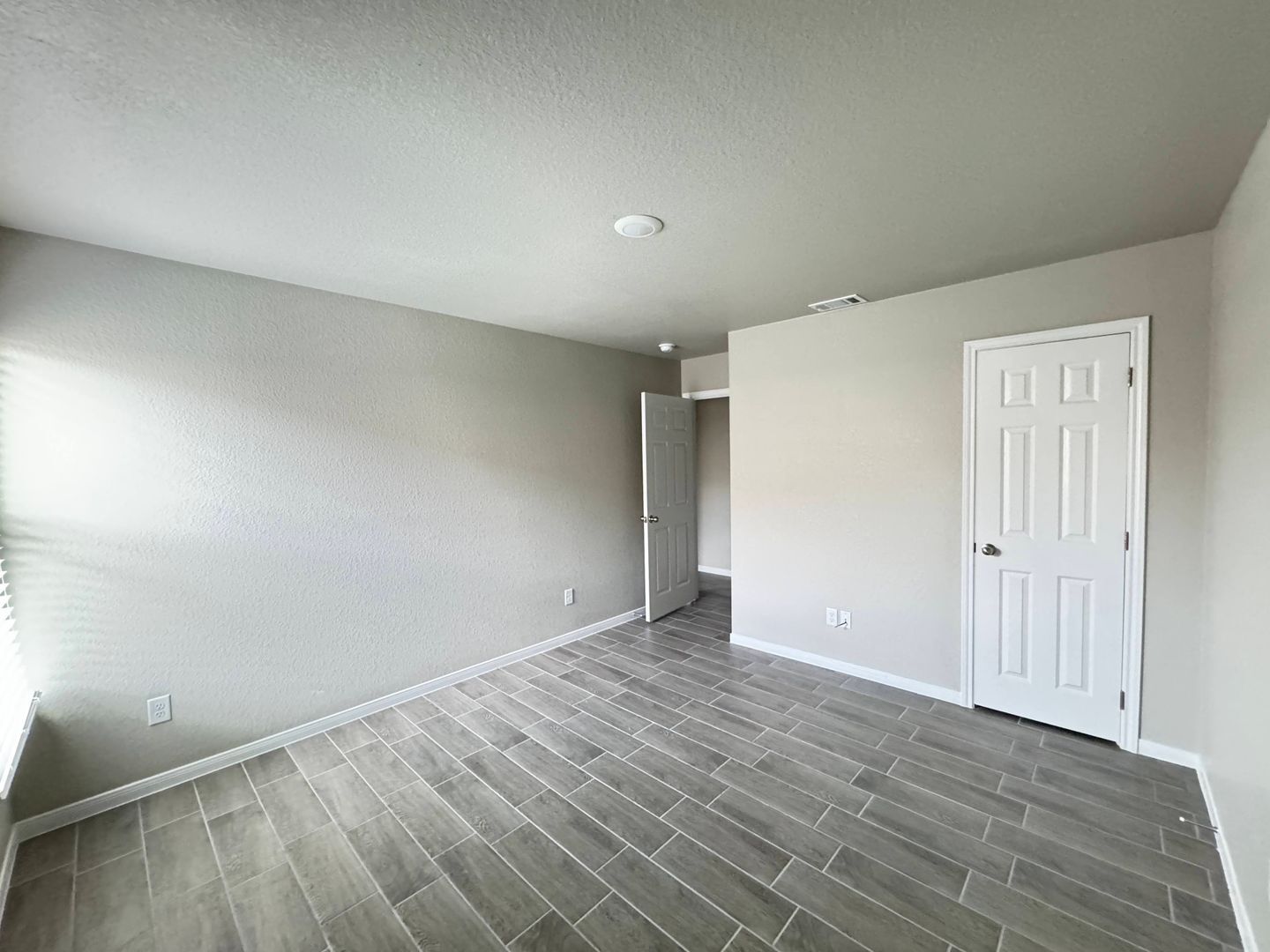 Building Photo - 1616 Indian Trail