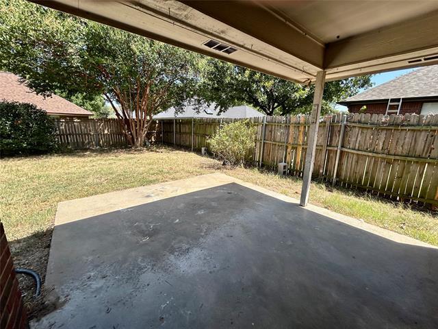 Building Photo - 7724 Sagebrush Ct N