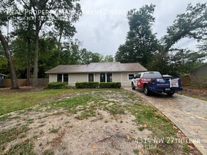 Building Photo - 4314 NW 27th Terrace