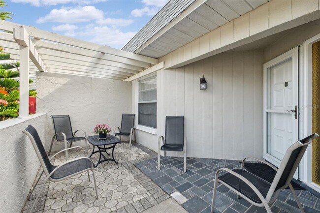 Building Photo - 3942 Trophy Blvd