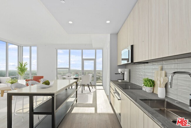 Building Photo - 230 W Olympic Blvd